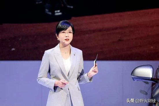 北京国企北汽蓝谷3年半亏185亿,80后女博士任董事长,人均薪酬超36万