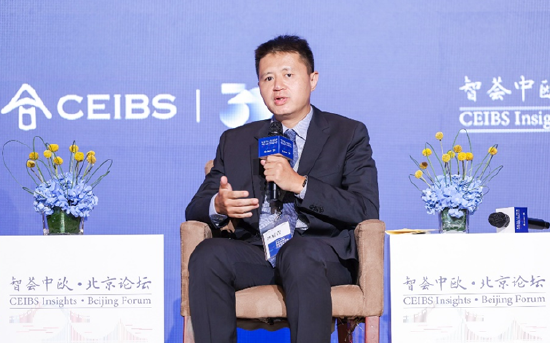 洪延青：出海企业要规避数据合规和隐私安全的“雷区”