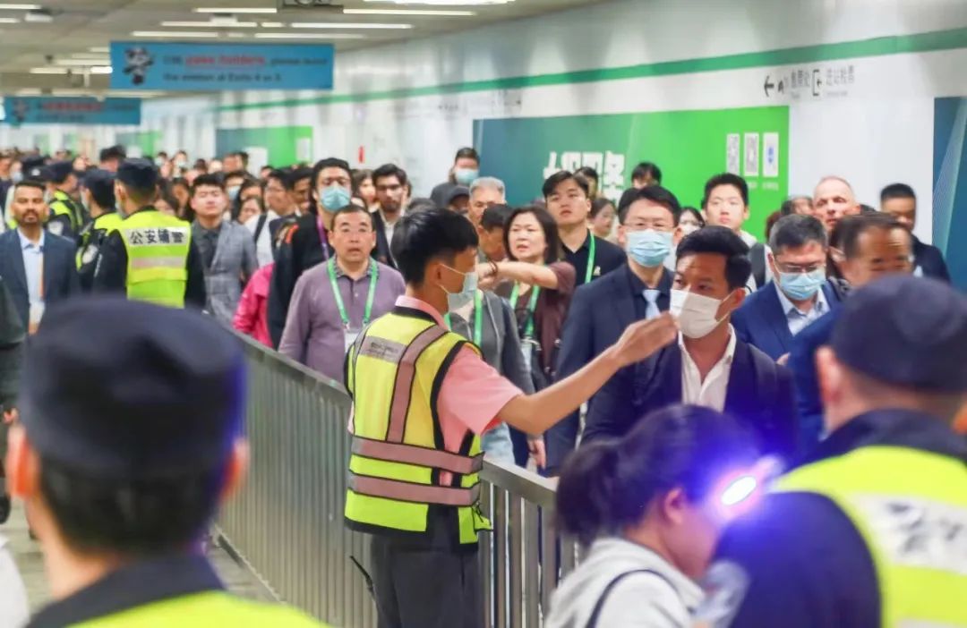 【提示】对外交通枢纽站点客流涨幅明显、新开通线路分流作用显著……2023年上海交通运行年度报告(城市客运篇)出炉